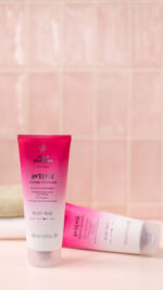 Four Reasons Color Mask Intense Ruby Red 200ml - Image 3